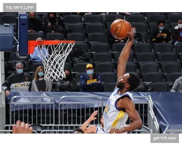 布克20分6篮板8助攻：太阳附加赛全面组织解析